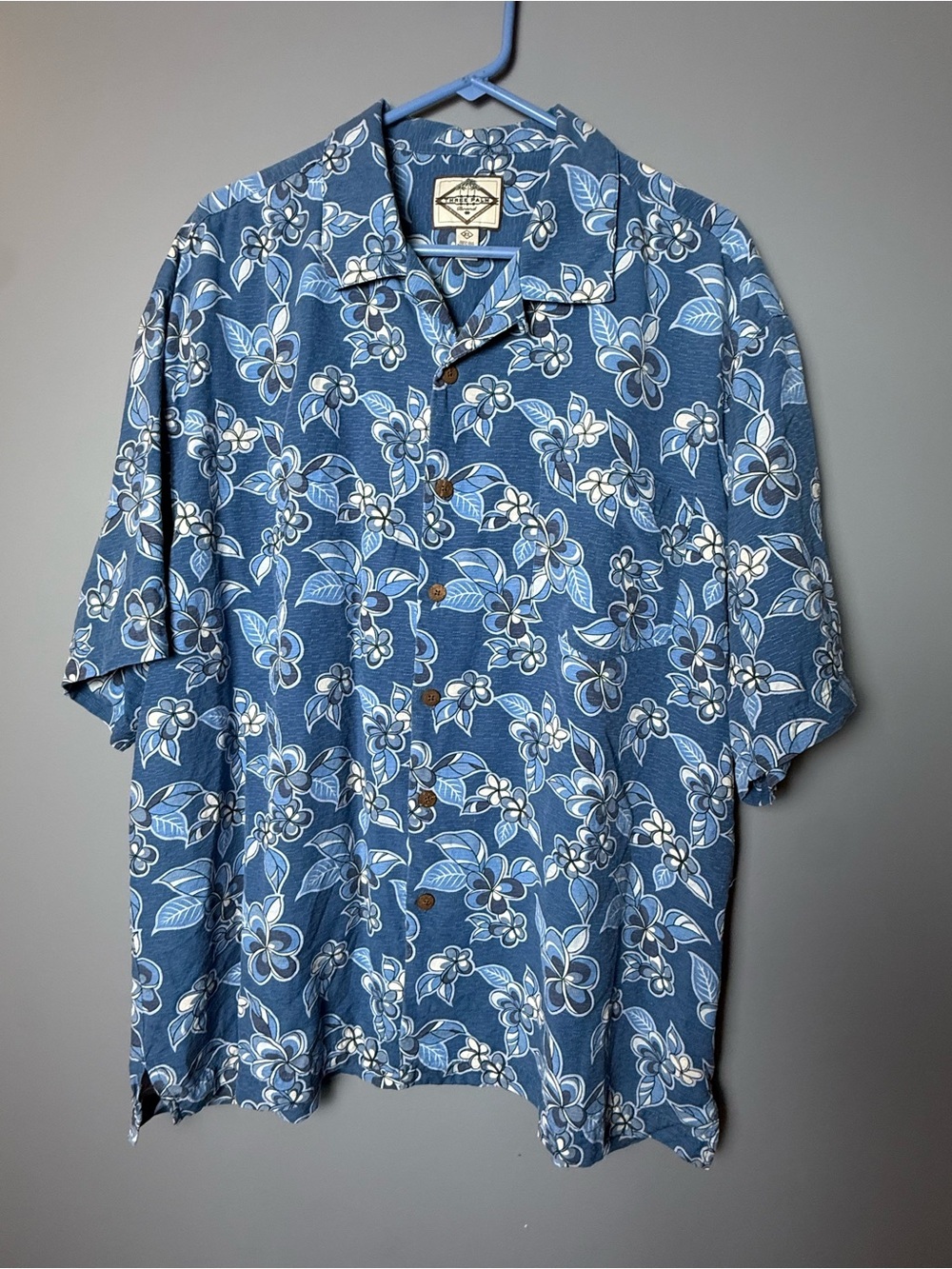 Three Palm 100% Silk Mens Sz XL Aloha Plumeria Hawaiian Shirt